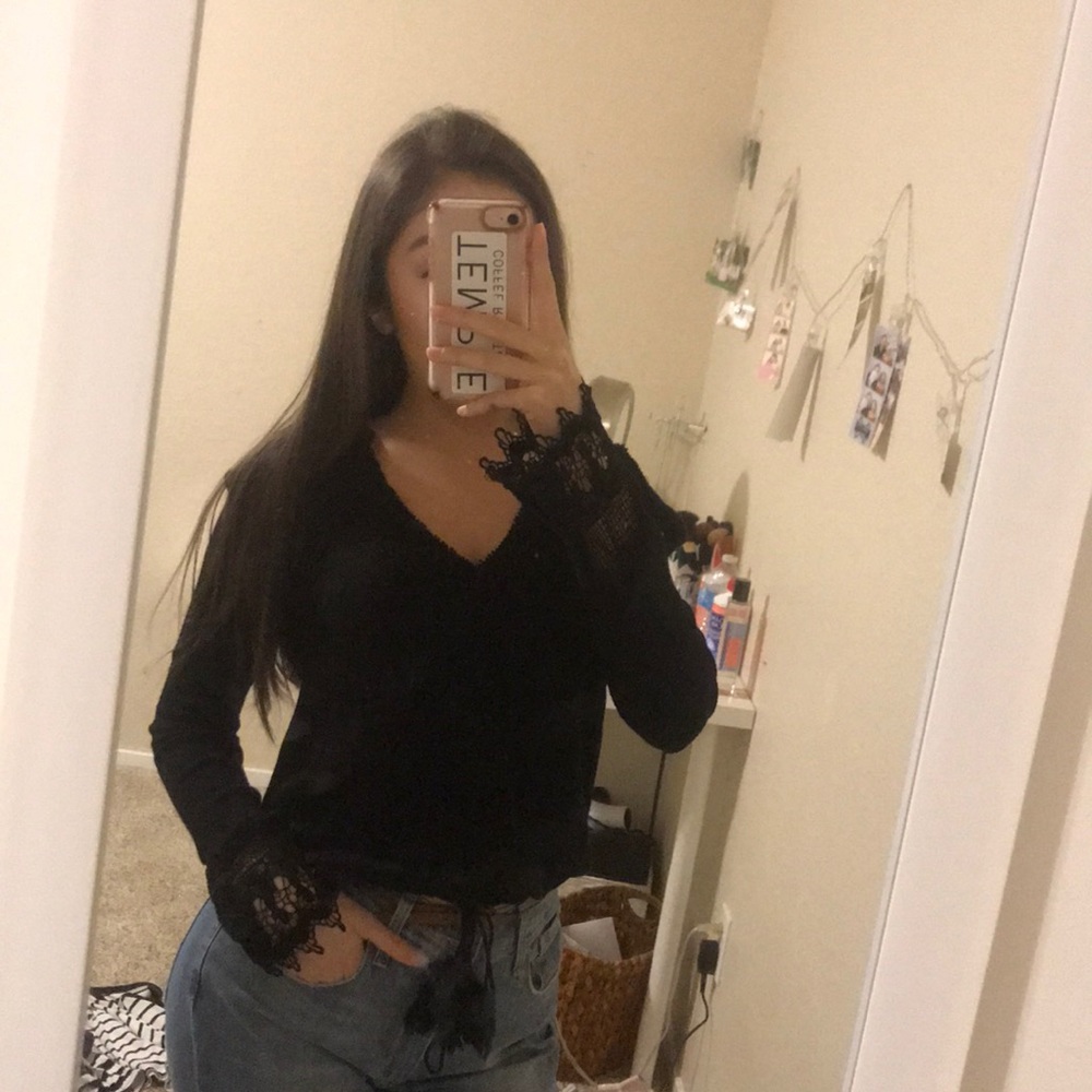 bell long sleeve top